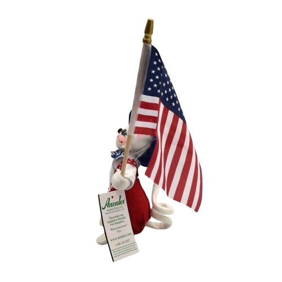 Annalee Patriotic Mouse Figurine Holding American Flag Uncle Sam Design 7 Inches - Picture 6 of 6